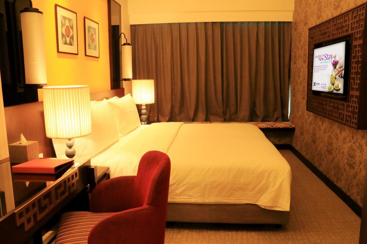 Estadia Hotel Malacca Екстер'єр фото